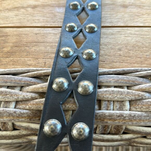 Black Hammered Studded Leather Women’s Belt M - Picture 5 of 5